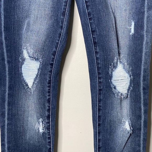 Jolt Juniors Size 1/25 Distressed Ripped Slim Fit Whiskered Denim Blue Jeans - Picture 5 of 8